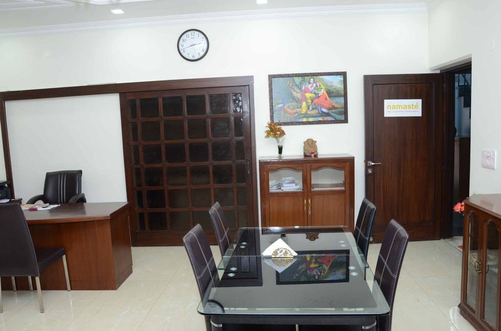 Namaste Apartments นิวเดลี ภายนอก รูปภาพ