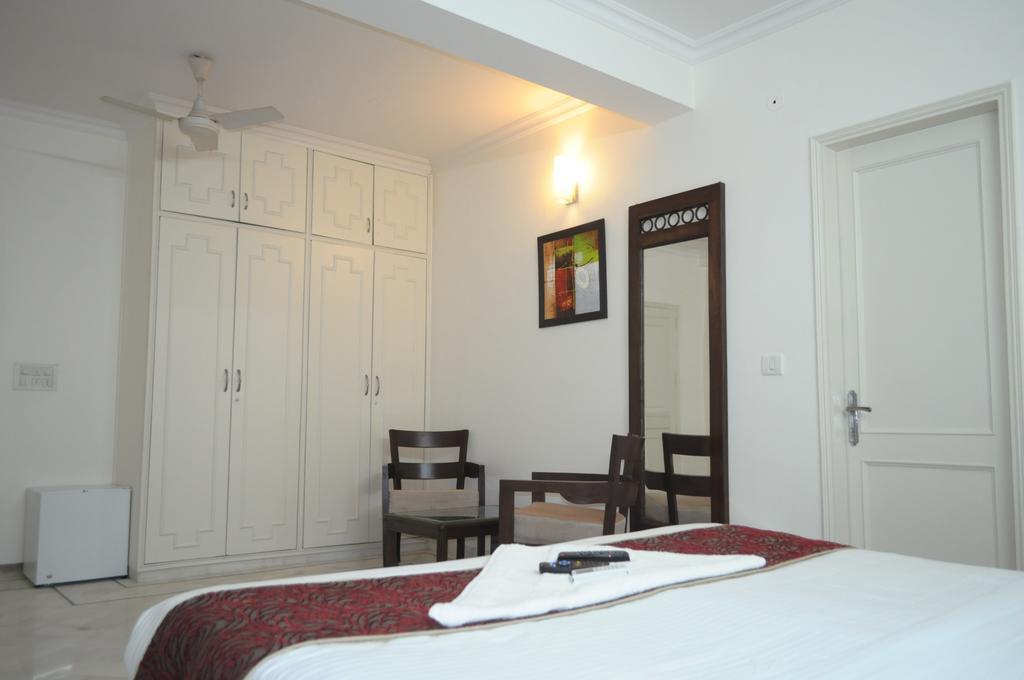 Namaste Apartments นิวเดลี ภายนอก รูปภาพ